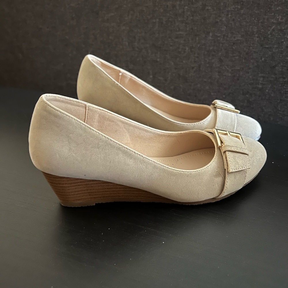 Journee Collection Cream Wedge Shoes with Gold Buckle